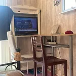 Une Chambre Individuelle Proche De Laeroport Dorly